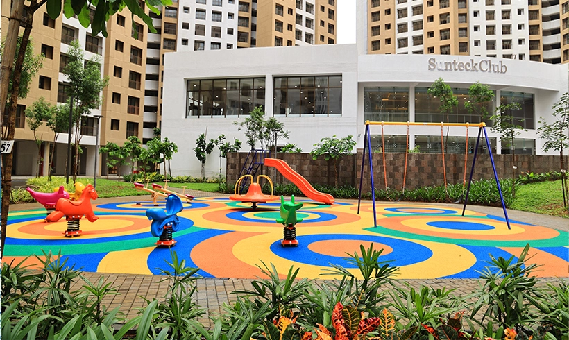 Central Clubhouse